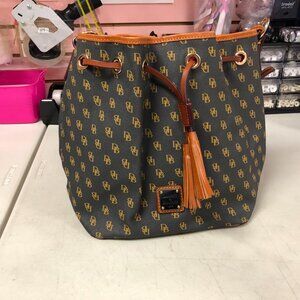 Dooney & Bourke Purse